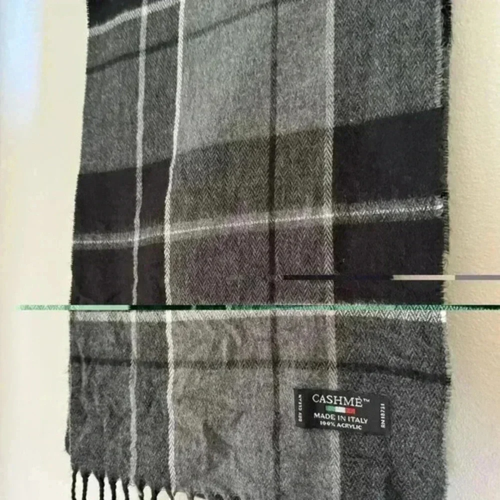 Cashme Made In Italy Black & Grey Plaid Buttery‎ Soft Scarf 11x60